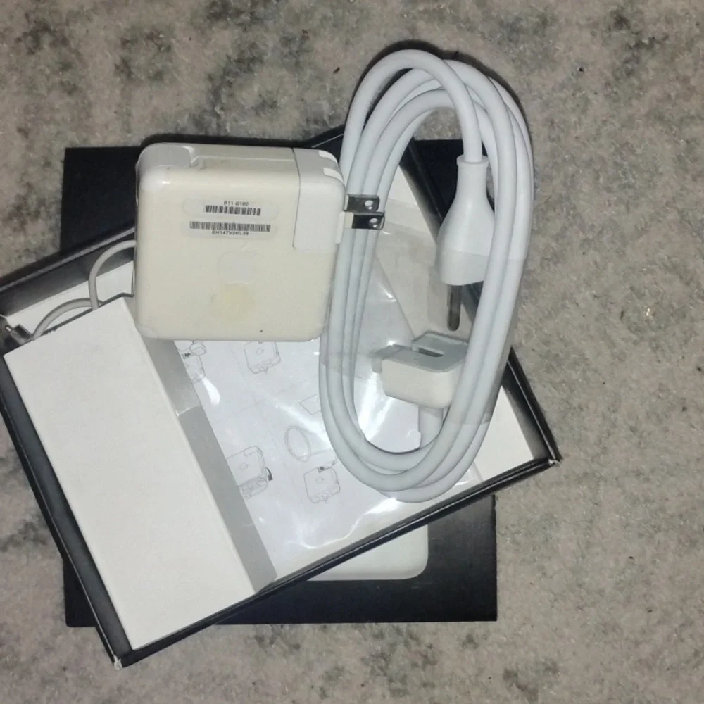 Apple White Laptop Charger